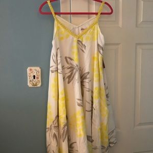 XLarge yellow floral dress (TARGET)